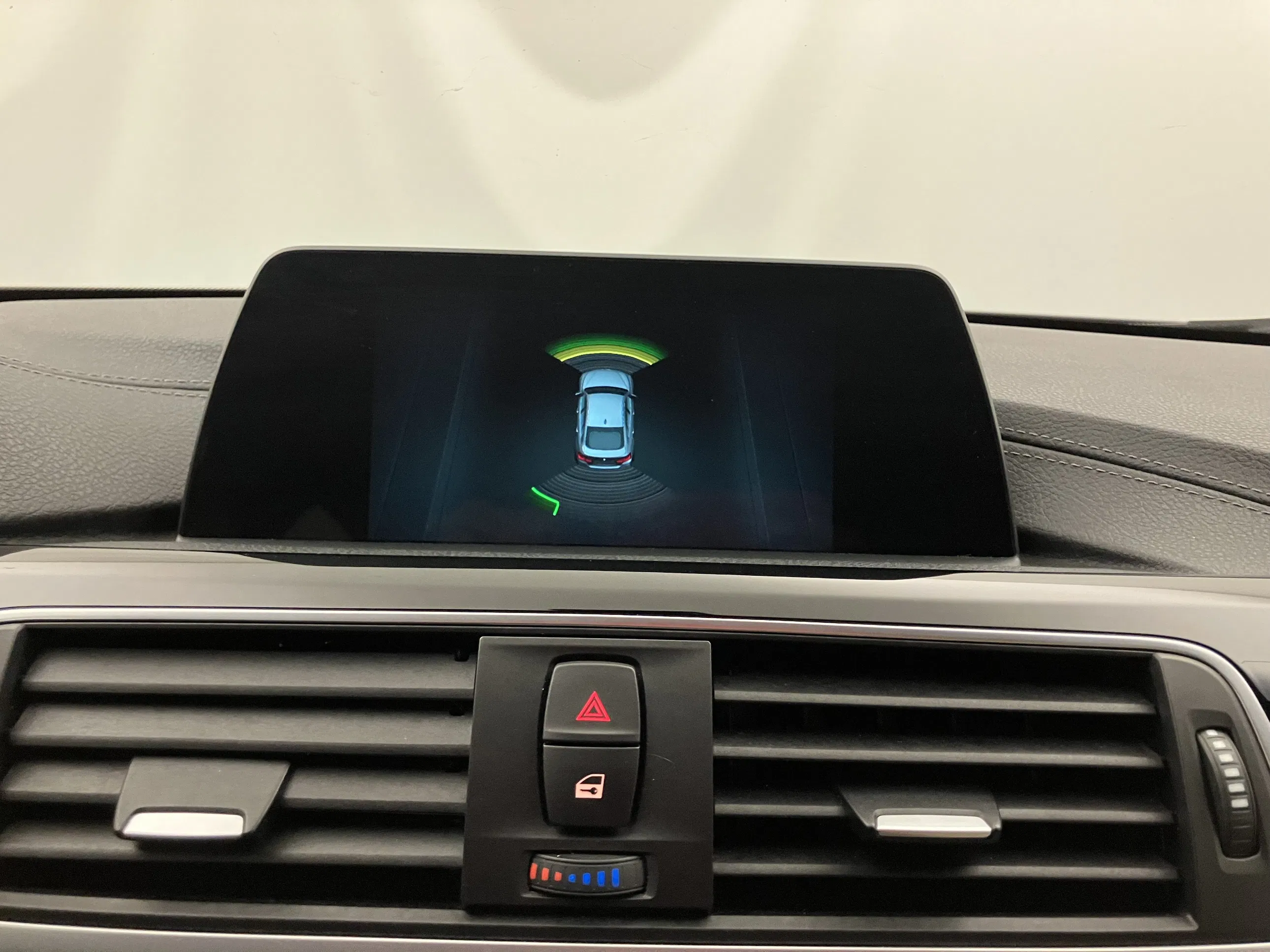 BMW 418d Gran Coupe Aut. | Bild 20 von 30