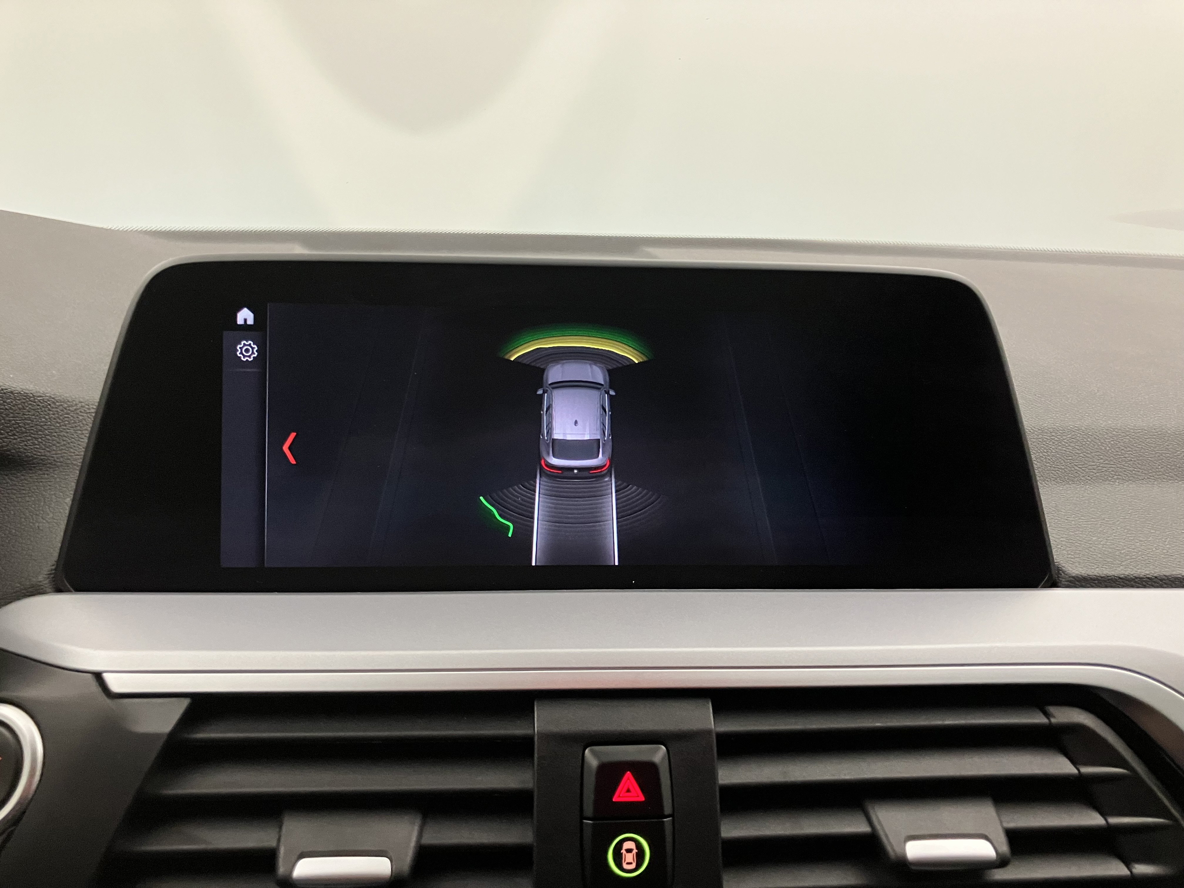 BMW X4 xDrive 20d Aut. | Bild 20 von 28