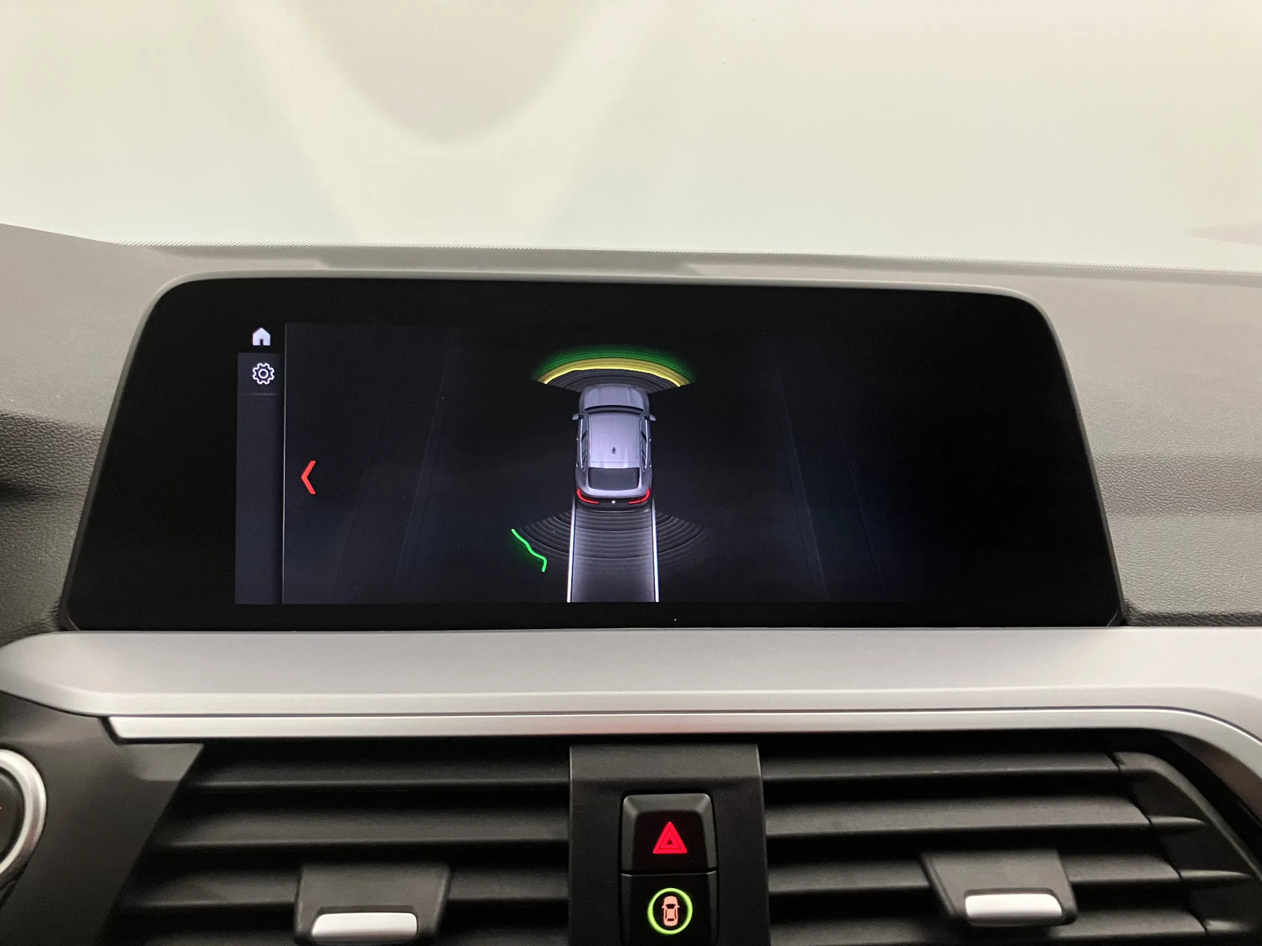 BMW X4 xDrive 20d Aut. | Bild 20 von 28