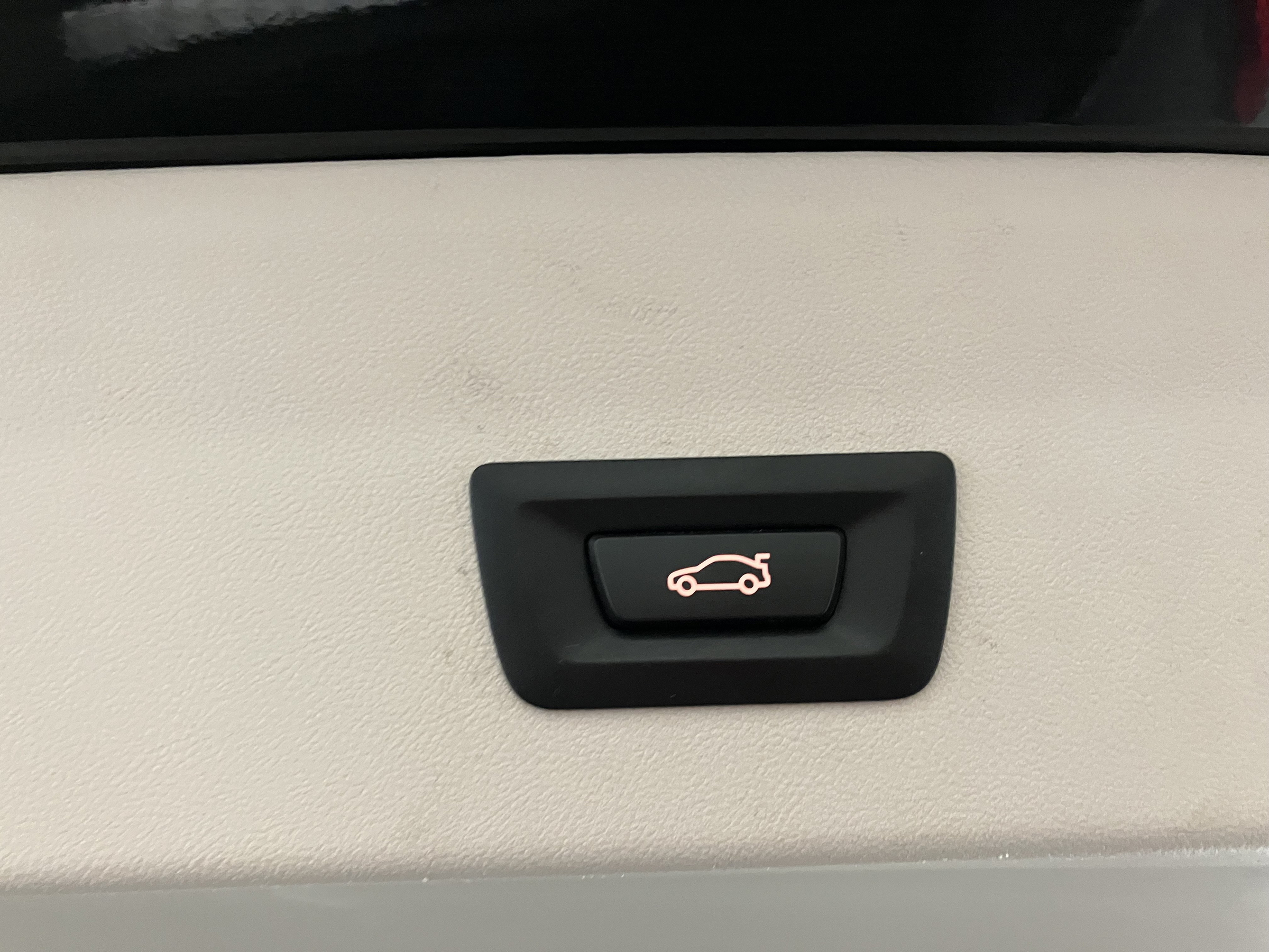 BMW X4 xDrive 20d Aut. | Bild 26 von 28