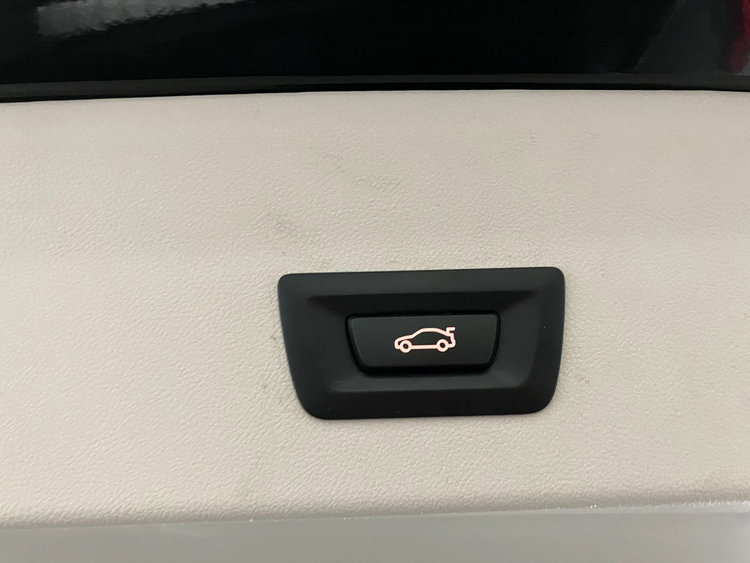 BMW X4 xDrive 20d Aut. | Bild 26 von 28