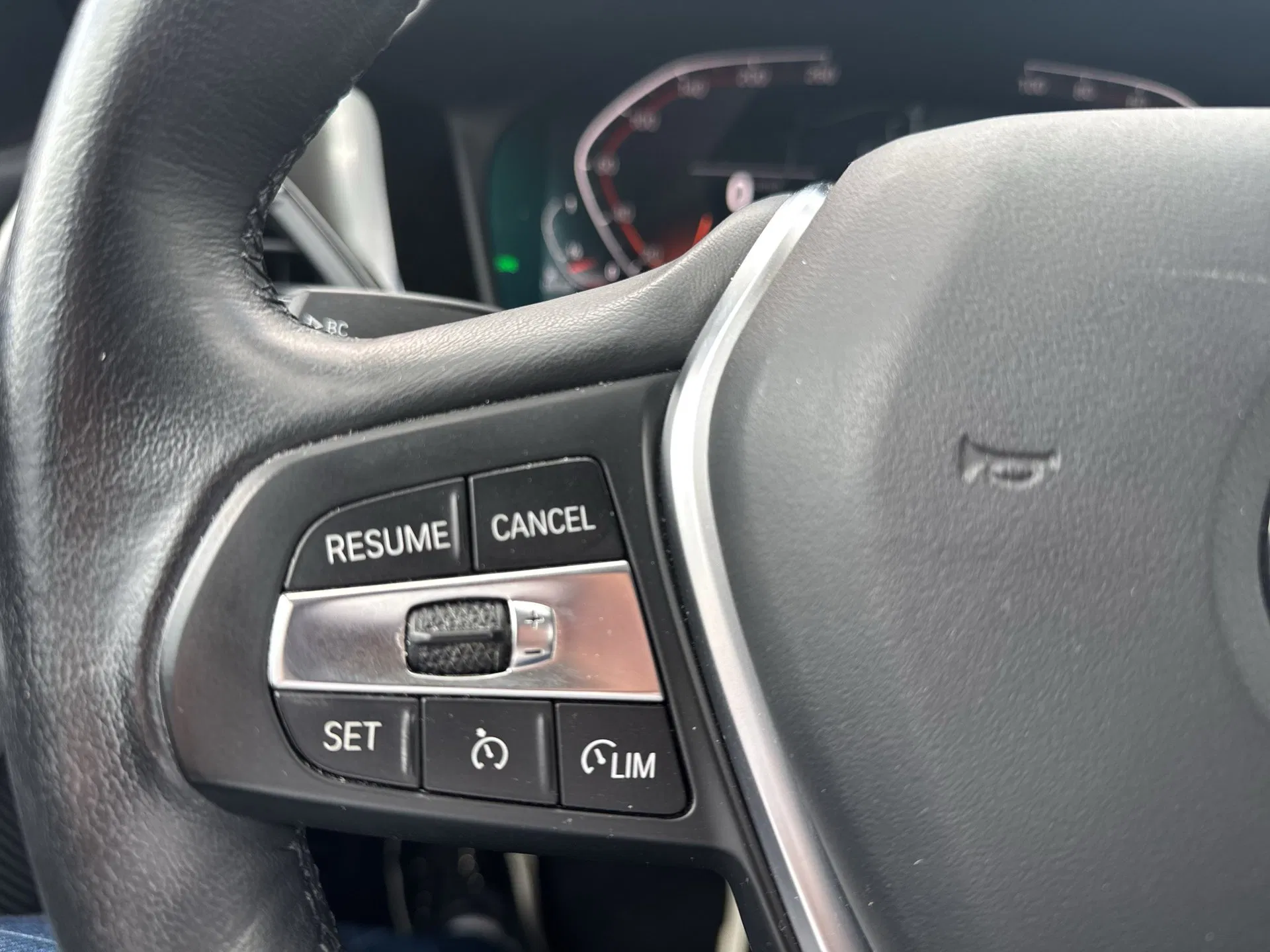 BMW 316d 48 V Aut. | Bild 13 von 31