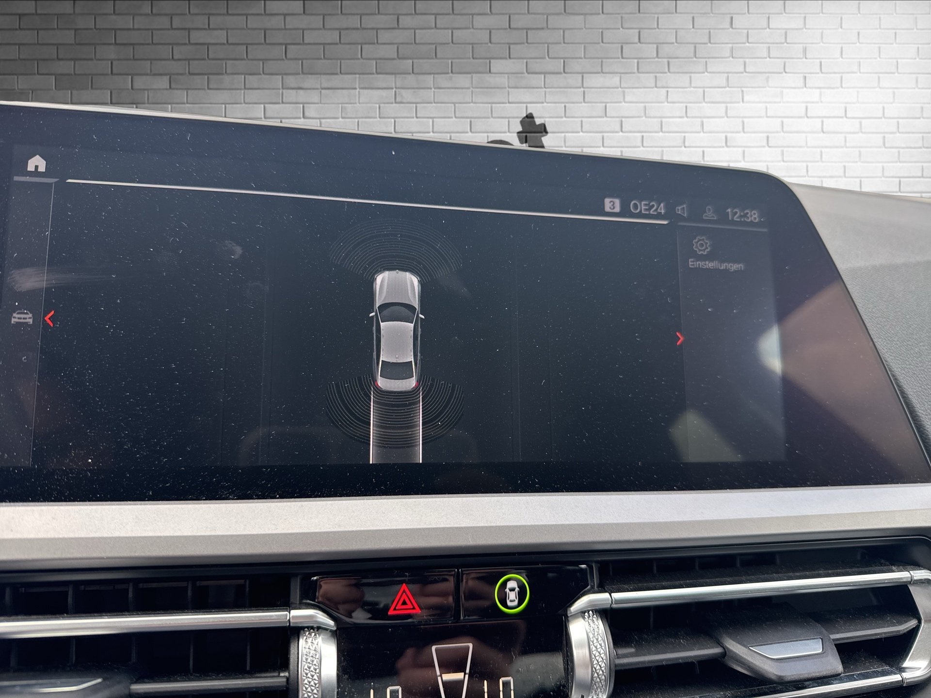 BMW 316d 48 V Aut. | Bild 16 von 31