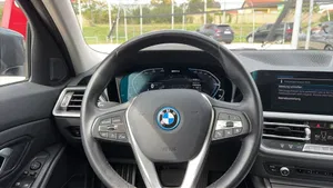 BMW 320e PHEV Aut. | Thumbnail 9 von 21