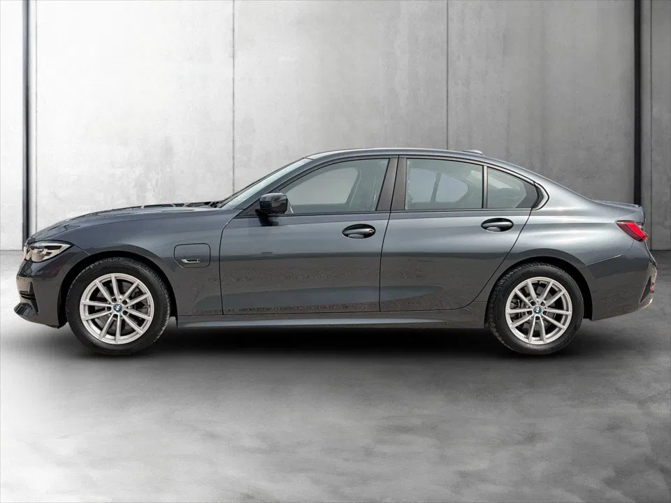 BMW 320e PHEV Aut. | Bild 3 von 21