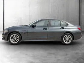 BMW 320e PHEV Aut. | Thumbnail 3 von 21