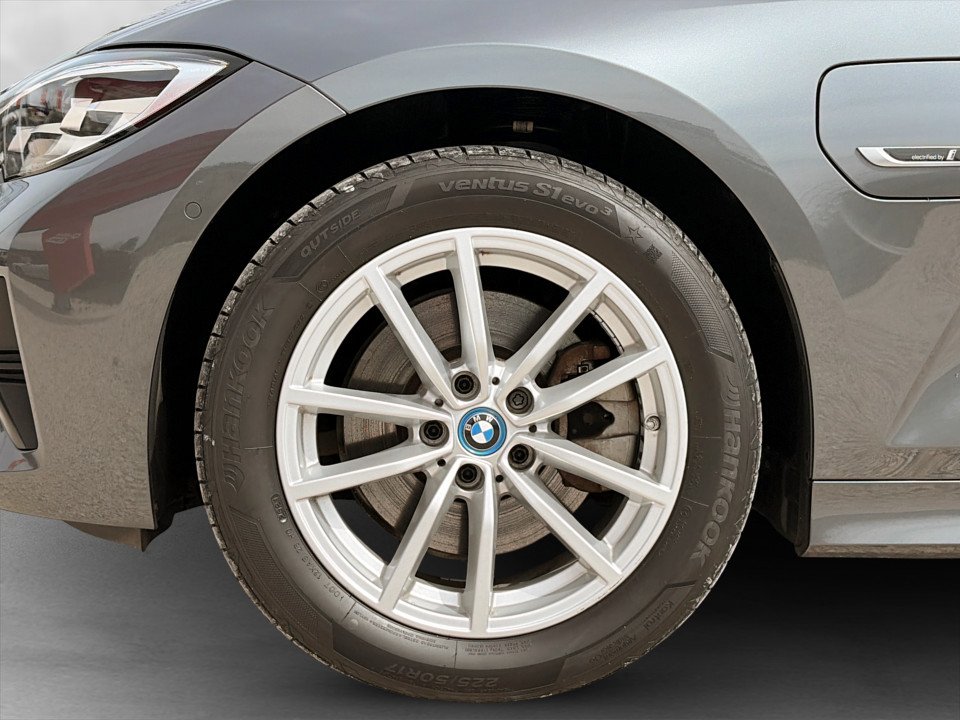 BMW 320e PHEV Aut. | Bild 6 von 21