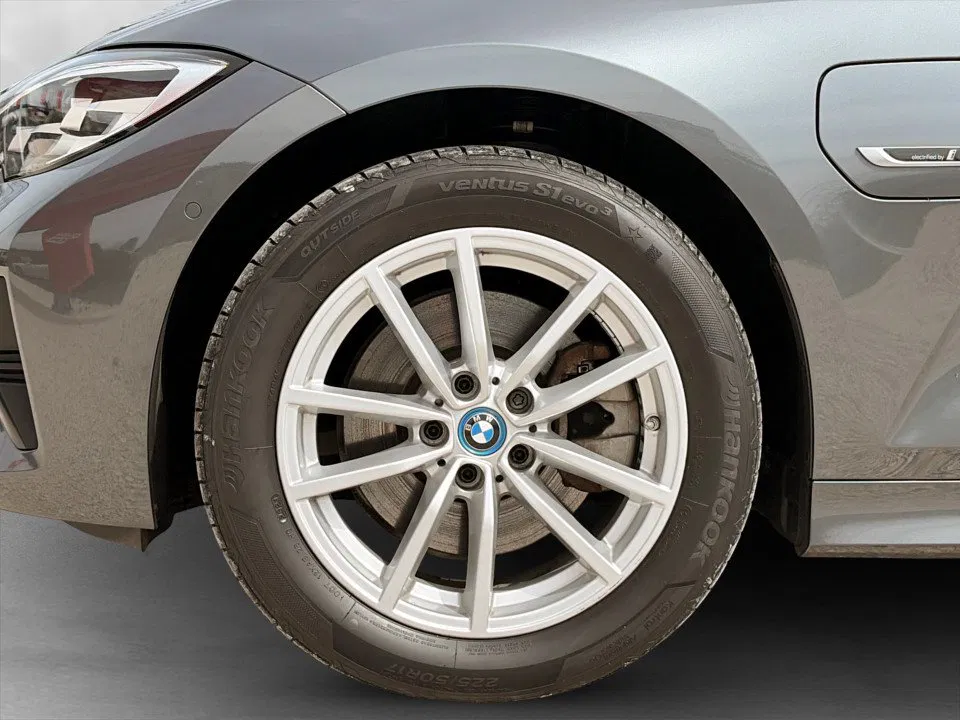 BMW 320e PHEV Aut. | Bild 6 von 21