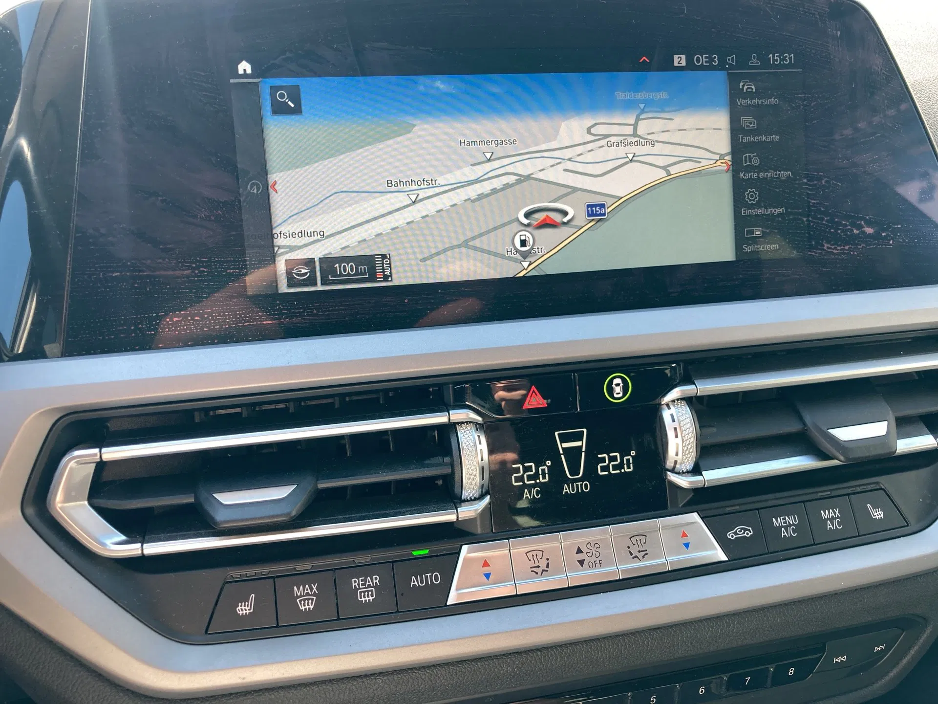 BMW 318d 48 V Touring Aut. | Bild 14 von 25