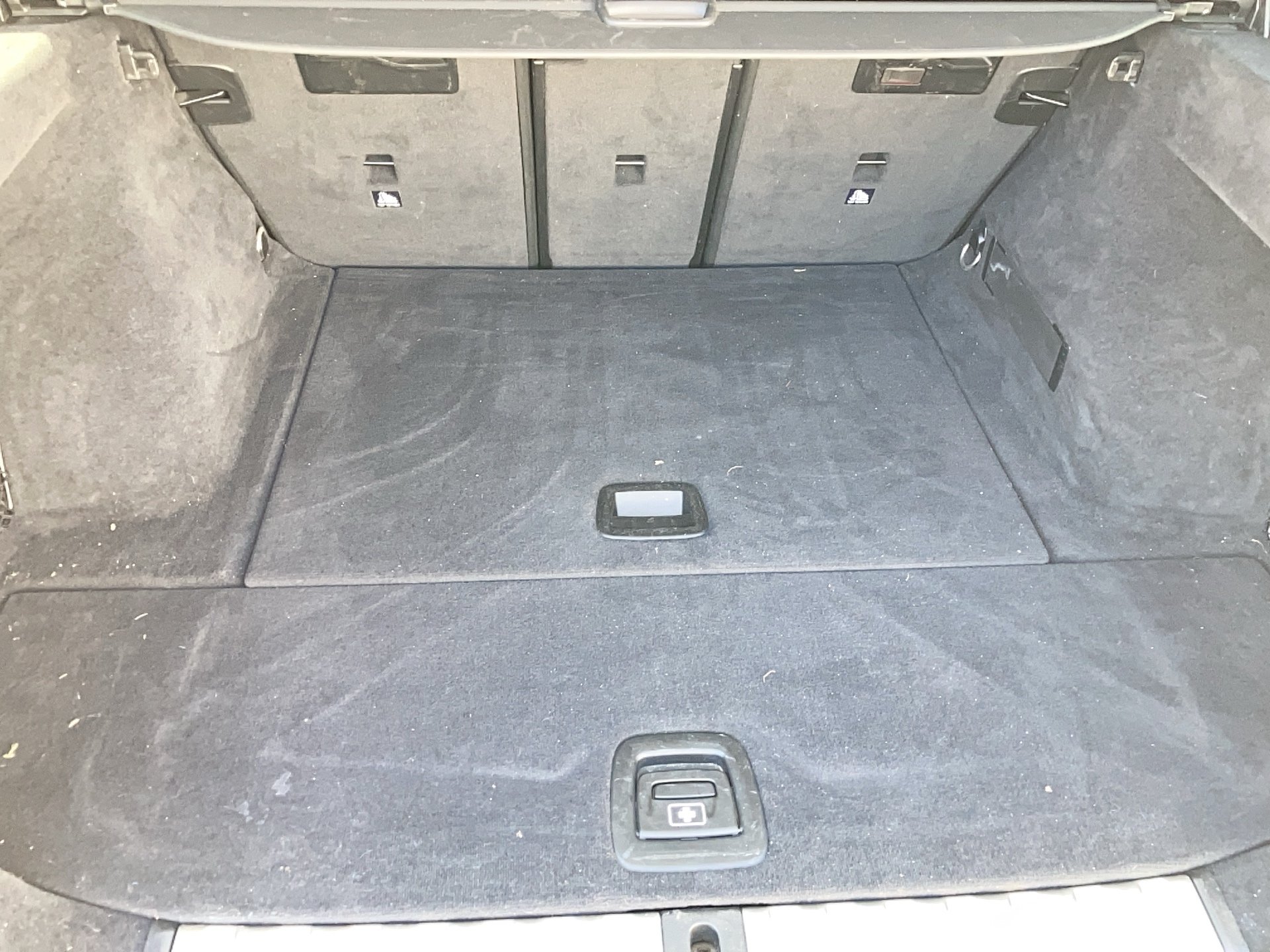 BMW 318d 48 V Touring Aut. | Bild 22 von 25