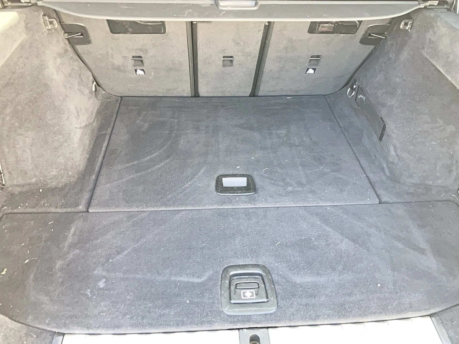 BMW 318d 48 V Touring Aut. | Bild 22 von 25