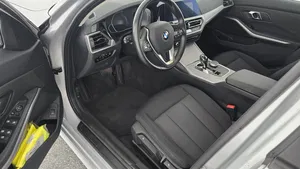 BMW 318d 48 V Touring Aut. | Thumbnail 12 von 22