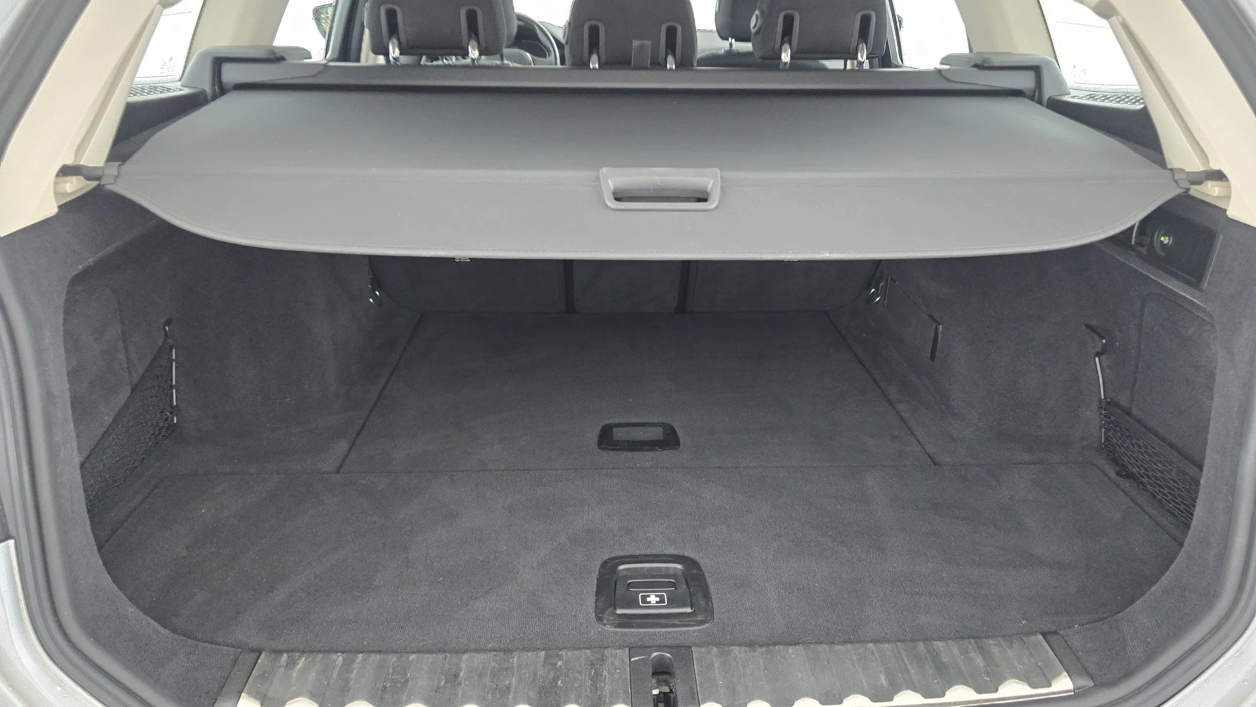 BMW 318d 48 V Touring Aut. | Bild 22 von 22