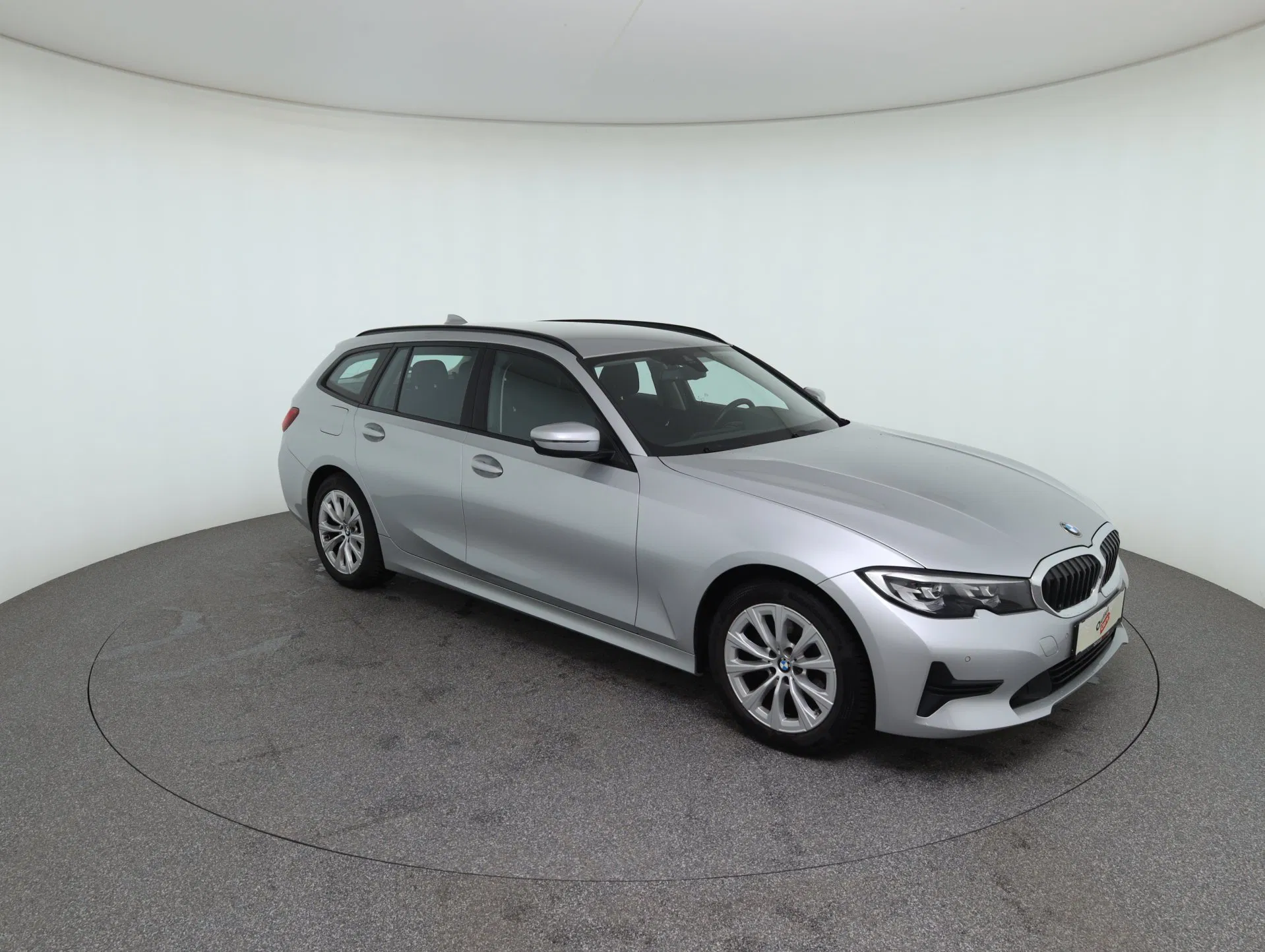 BMW 318d 48 V Touring Aut. | Bild 3 von 22