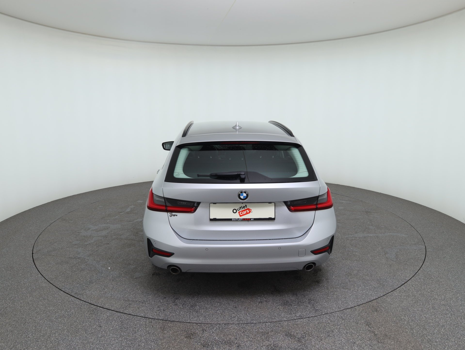 BMW 318d 48 V Touring Aut. | Bild 6 von 22