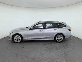 BMW 318d 48 V Touring Aut. | Thumbnail 8 von 22
