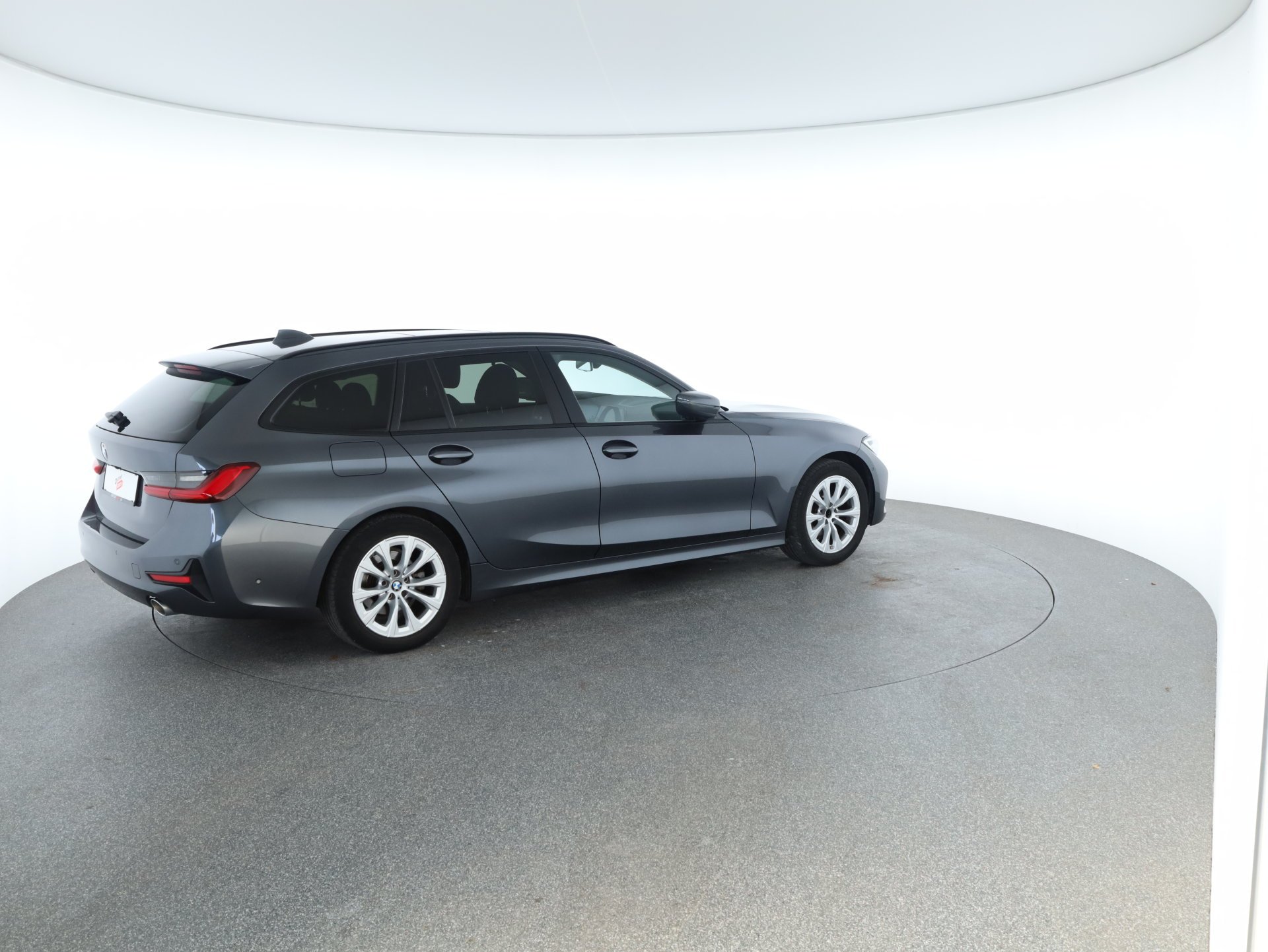 BMW 318d 48 V Touring Aut. | Bild 3 von 31
