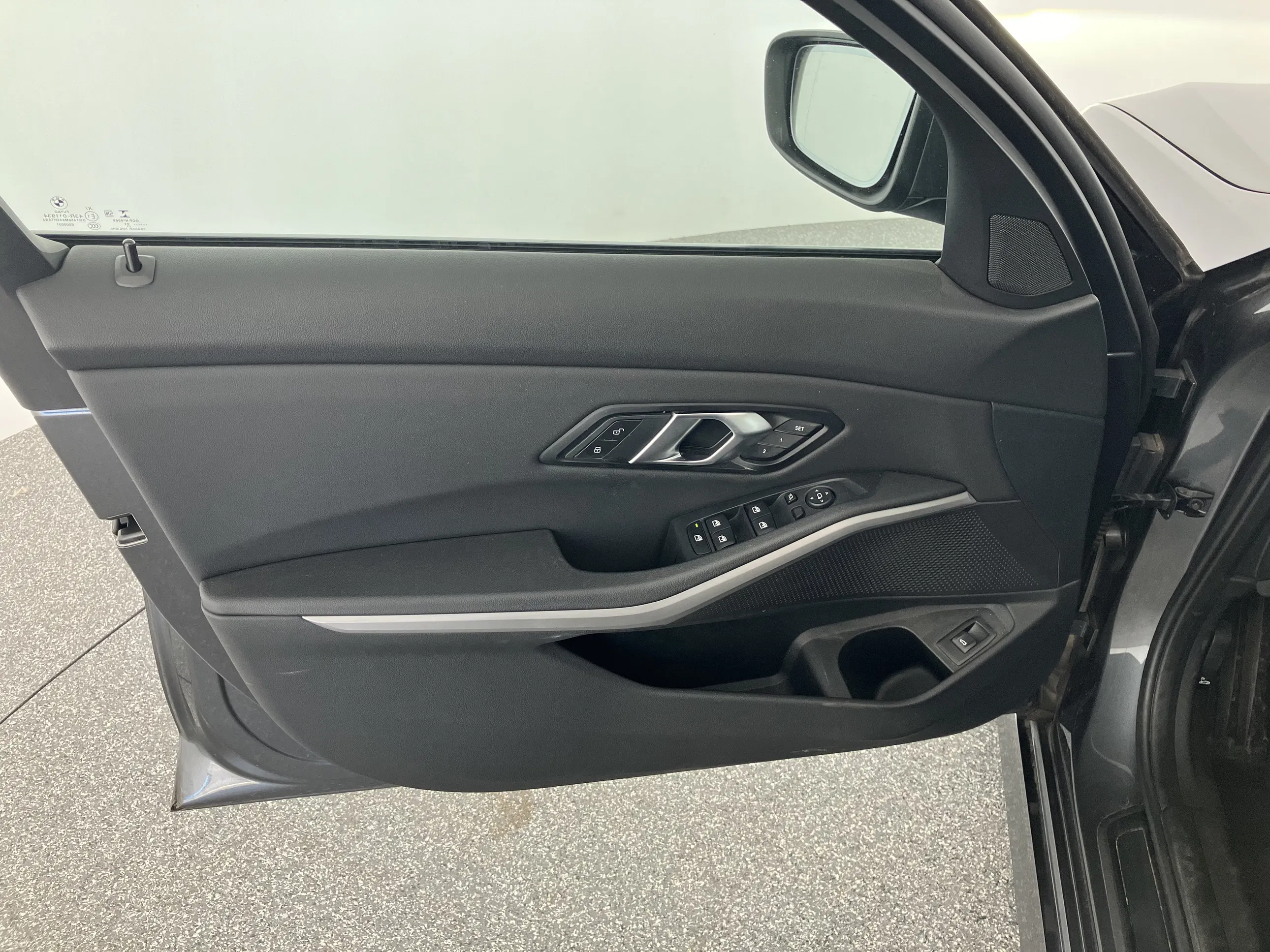 BMW 318d 48 V Touring Aut. | Bild 4 von 31