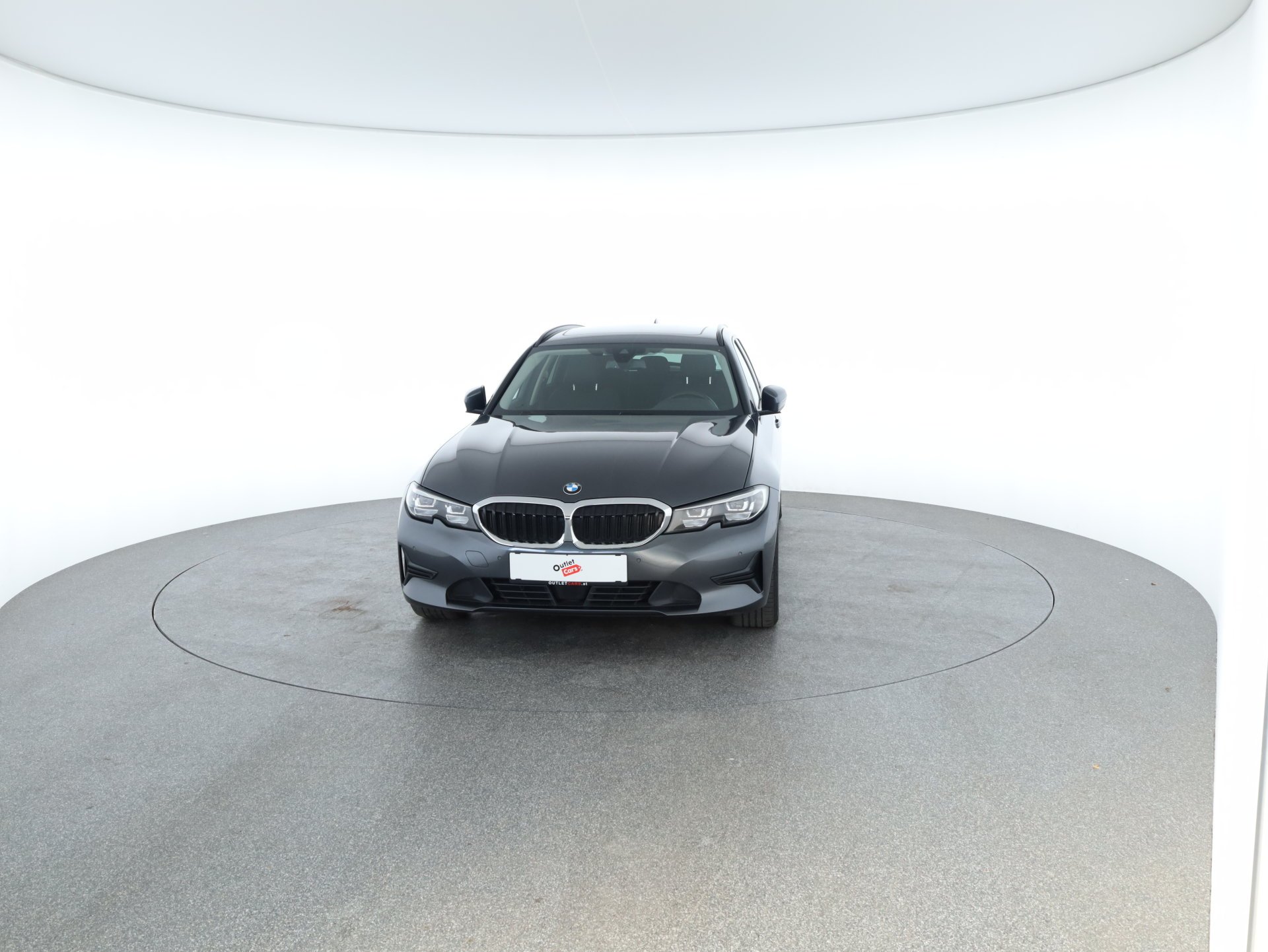 BMW 318d 48 V Touring Aut. | Bild 30 von 31