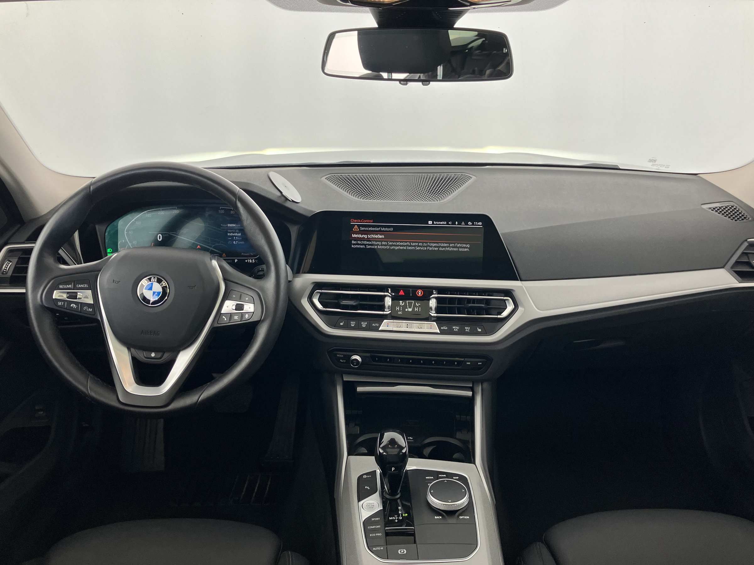 BMW 318d 48 V Touring Aut. | Bild 7 von 31