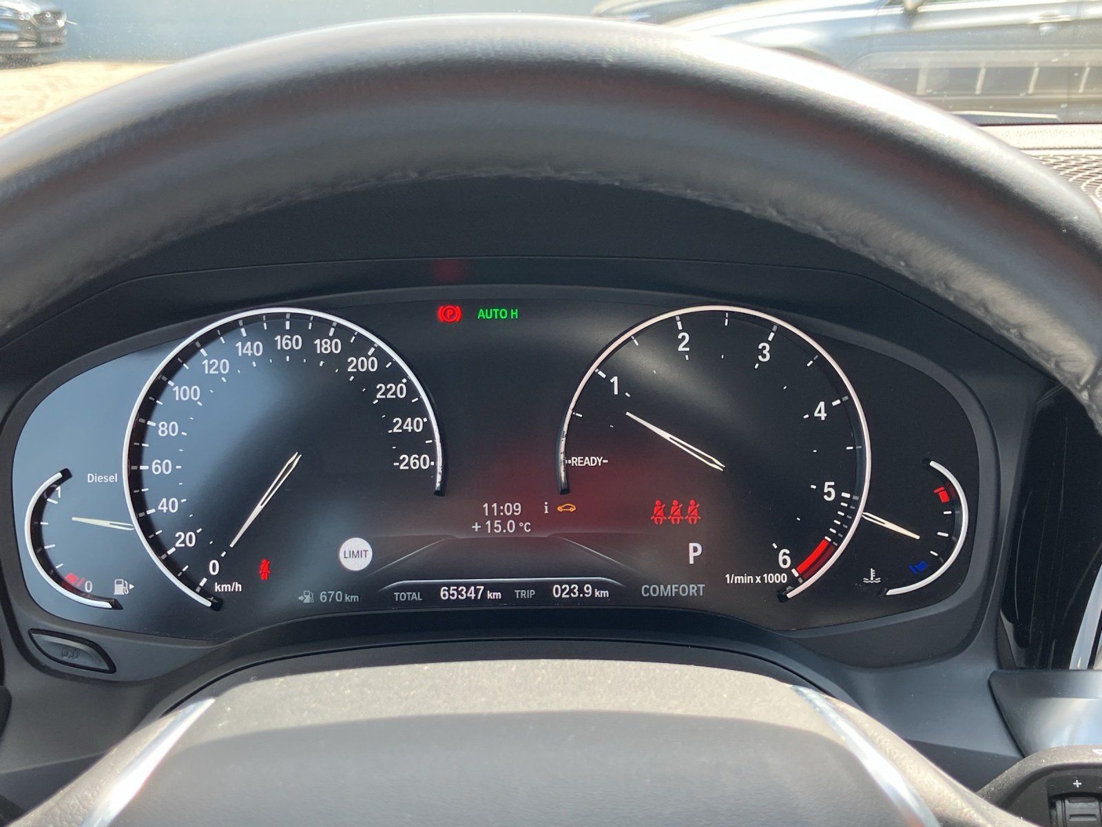 BMW 318d Touring Advantage Aut. | Bild 12 von 20