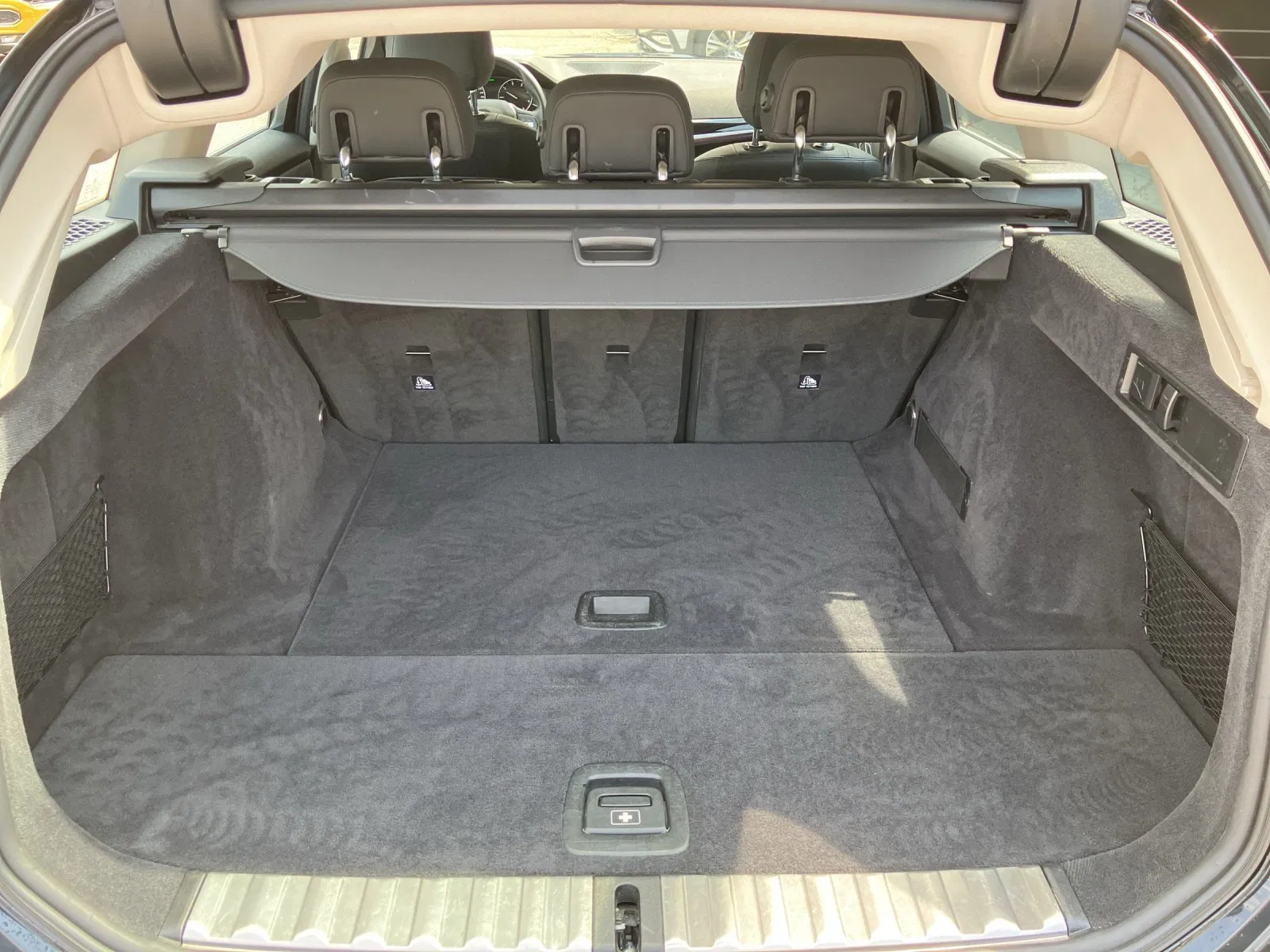 BMW 318d Touring Advantage Aut. | Bild 17 von 20