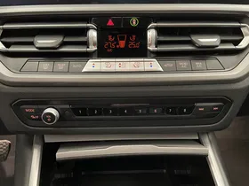 BMW 318d Touring | Thumbnail 16 von 26