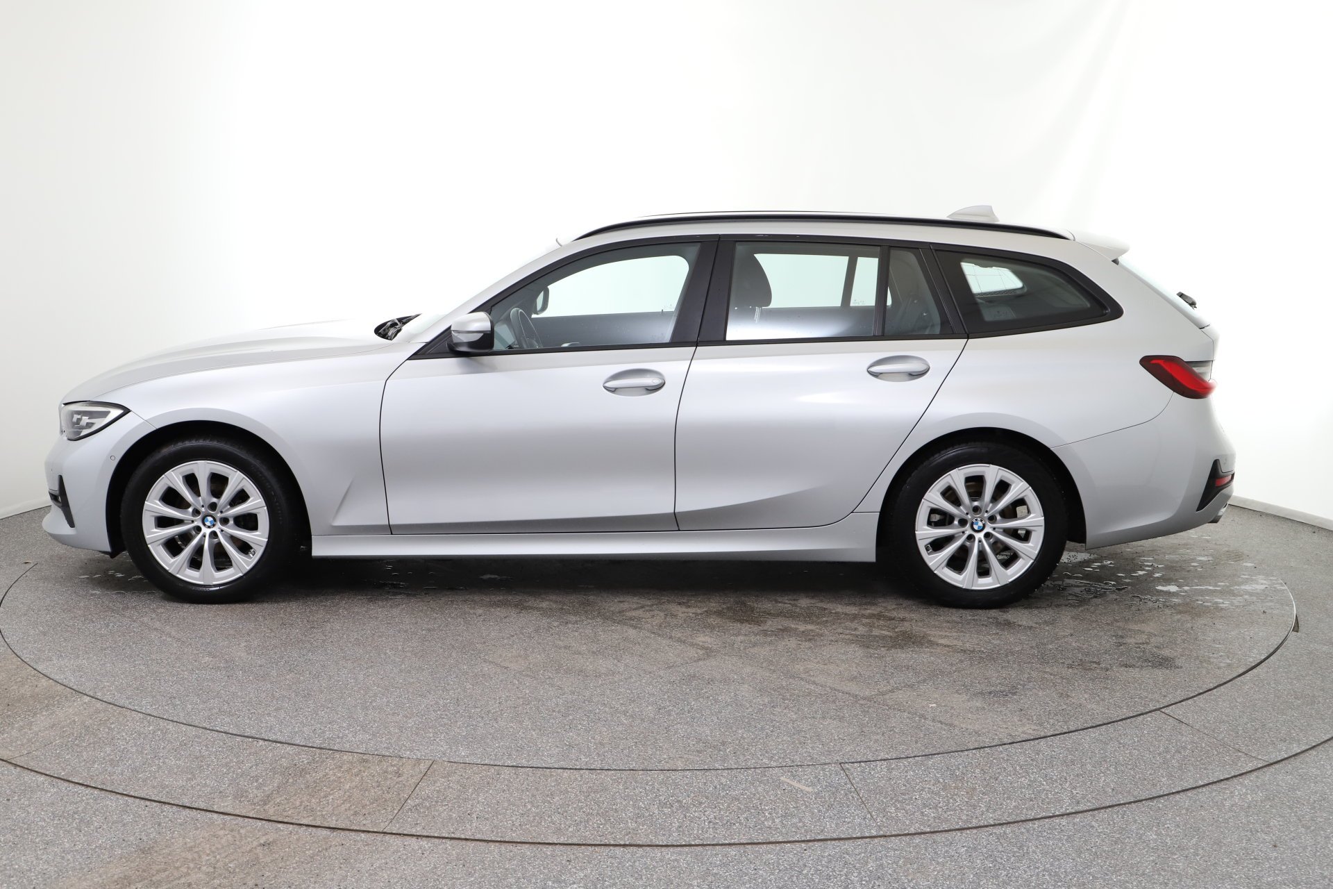 BMW 318d Touring | Bild 3 von 26