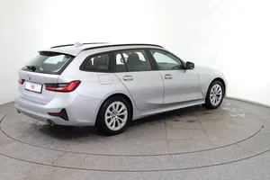 BMW 318d Touring | Thumbnail 6 von 26