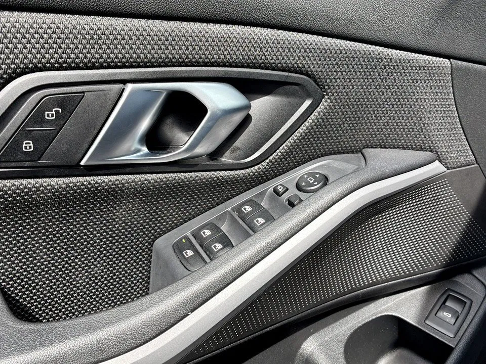 BMW 318d Touring Advantage | Bild 11 von 25