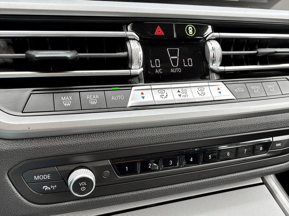 BMW 318d Touring Advantage | Bild 21 von 25