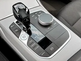 BMW 318d Touring Advantage | Thumbnail 22 von 25