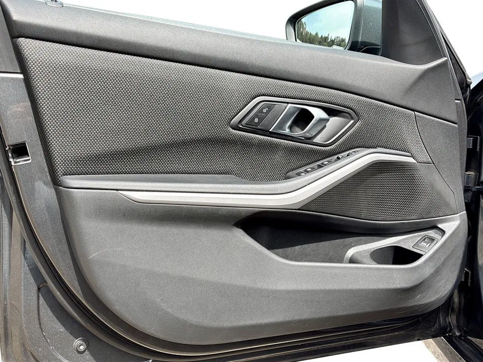 BMW 318d Touring Advantage | Bild 10 von 25