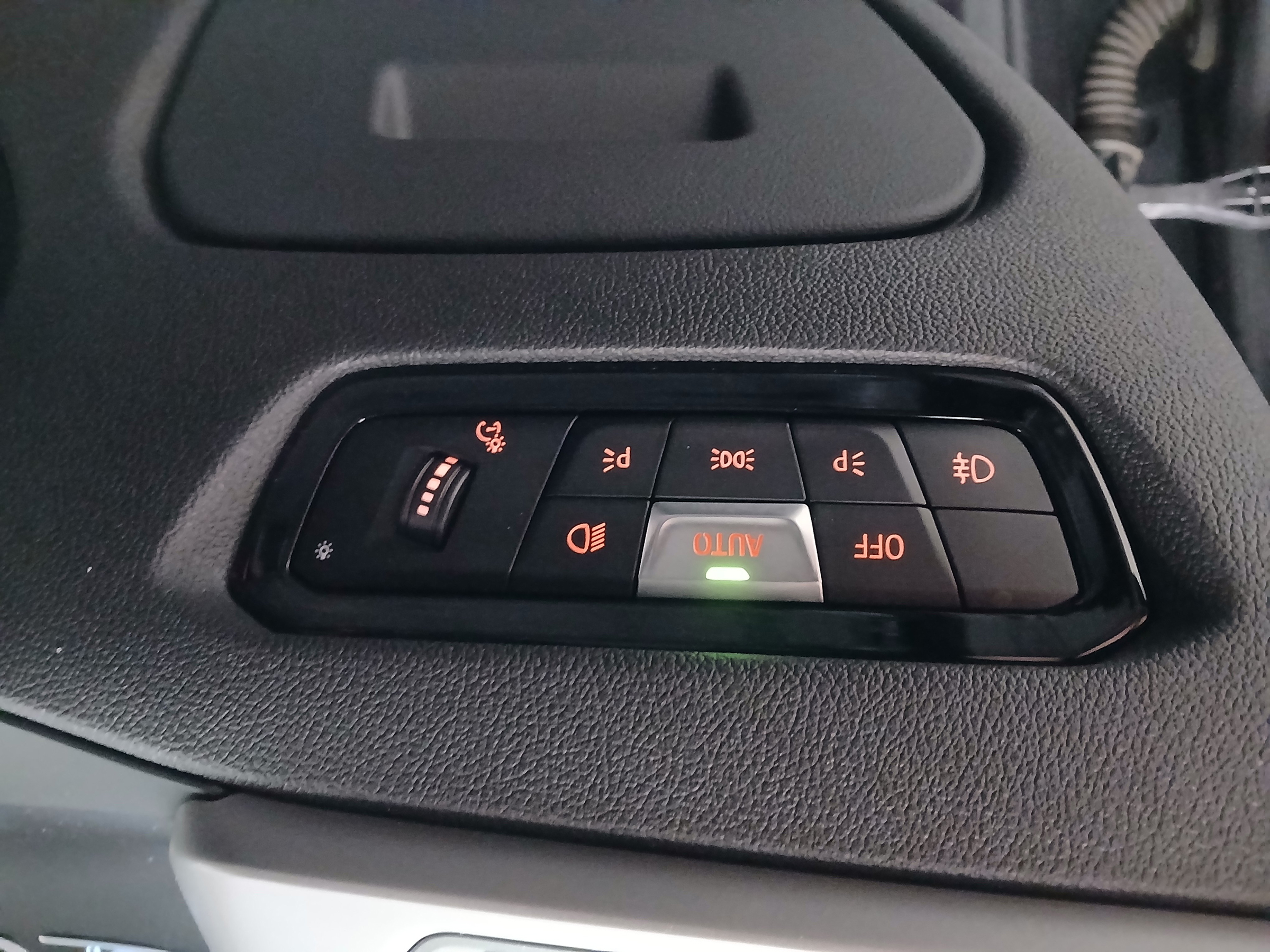 BMW 318d Touring Advantage | Bild 12 von 30