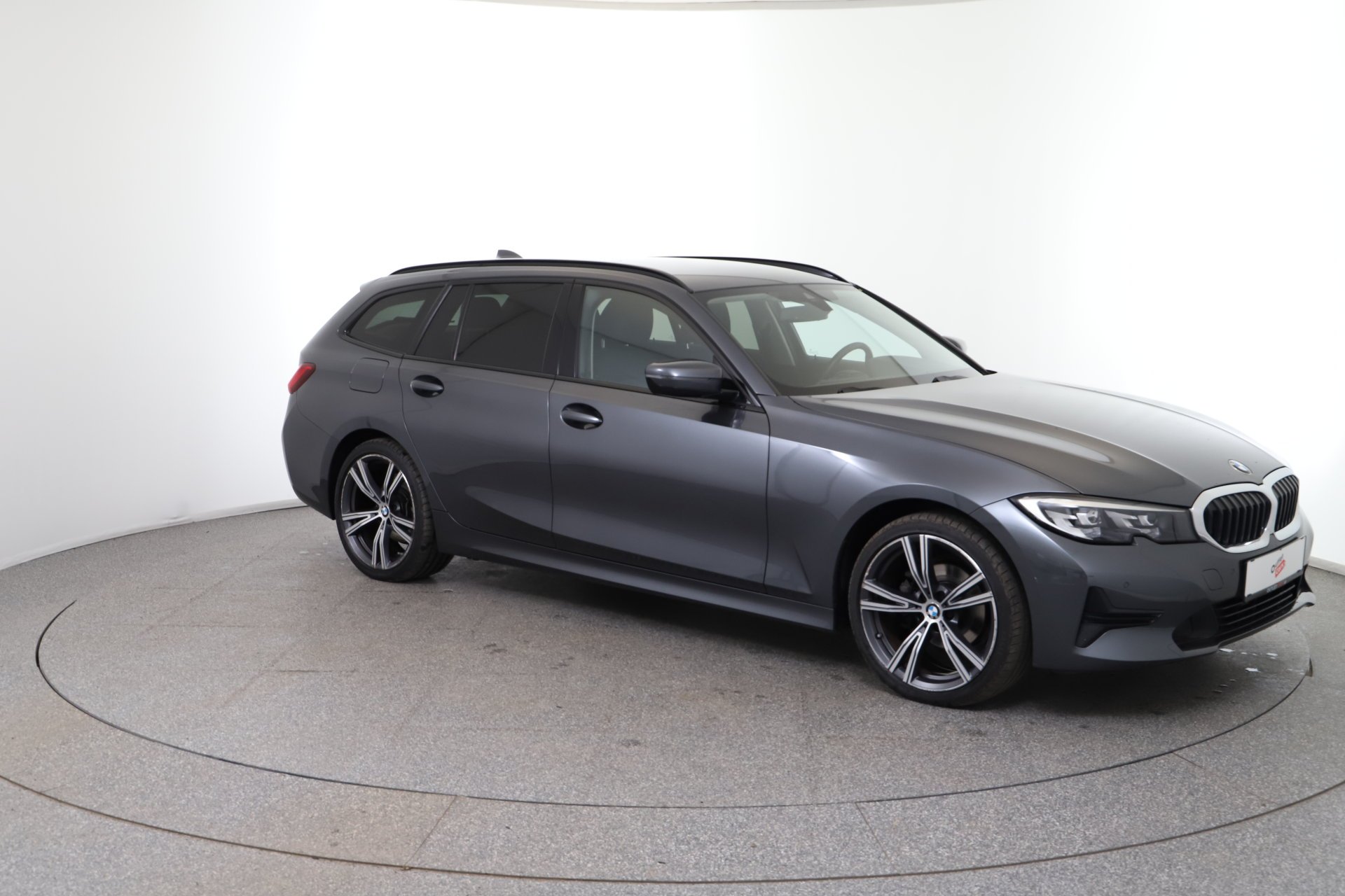 BMW 318d Touring Advantage | Bild 3 von 30