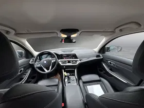 BMW 320d Touring Aut. | Thumbnail 10 von 19