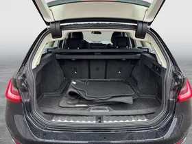 BMW 320d Touring Aut. | Thumbnail 18 von 19