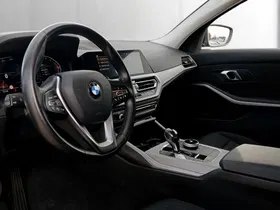 BMW 316d Touring | Thumbnail 10 von 22