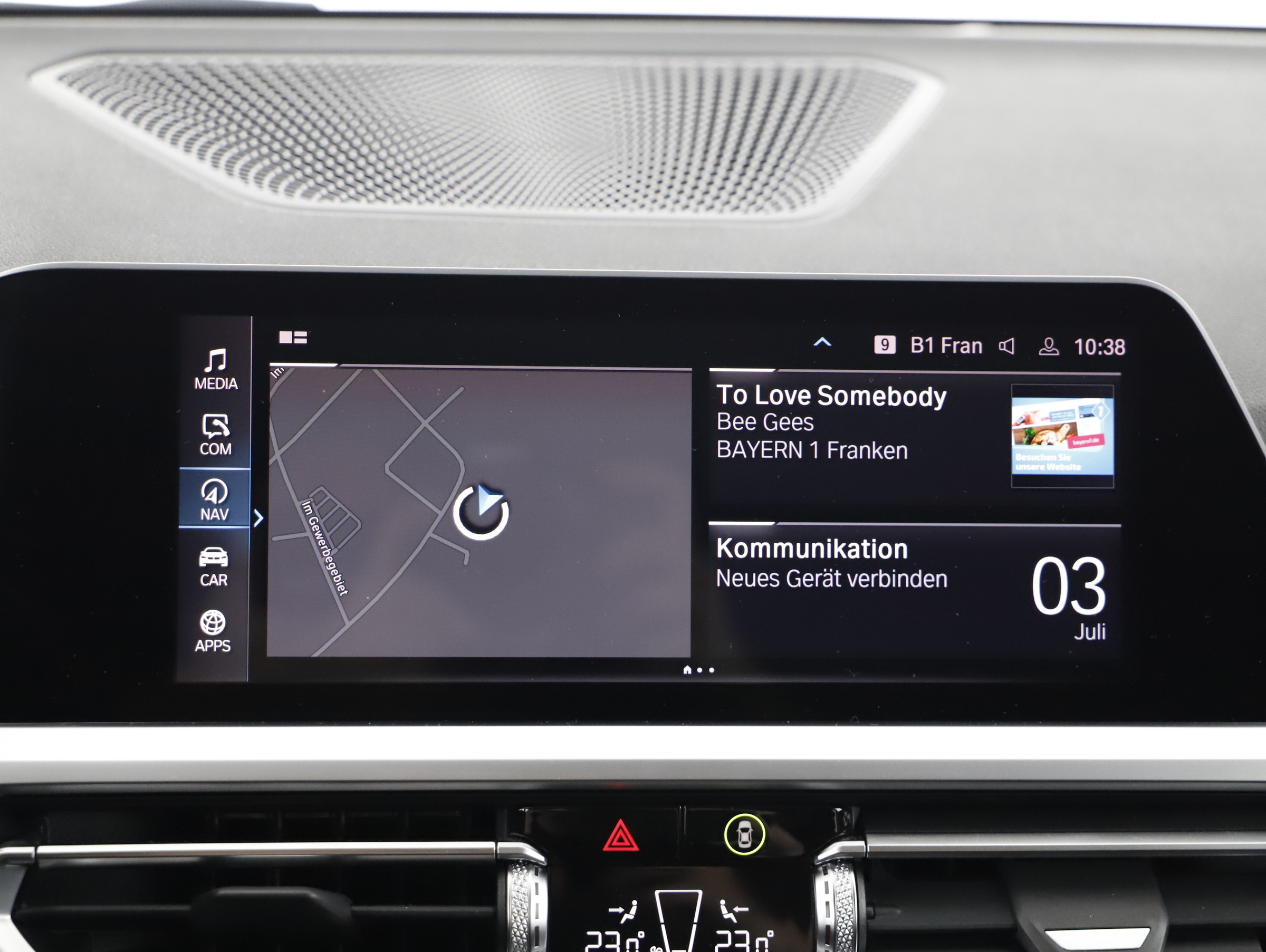 BMW 330e xDrive Touring Advantage | Bild 15 von 22
