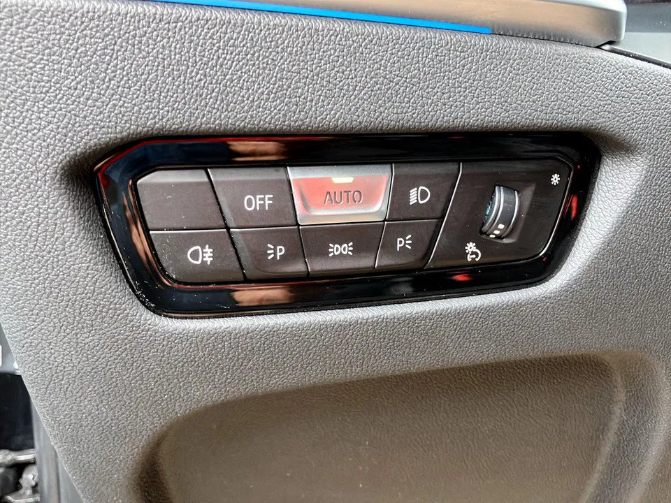 BMW 320e PHEV Touring Aut. | Bild 10 von 24