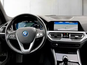 BMW 320e PHEV Touring Aut. | Thumbnail 13 von 24
