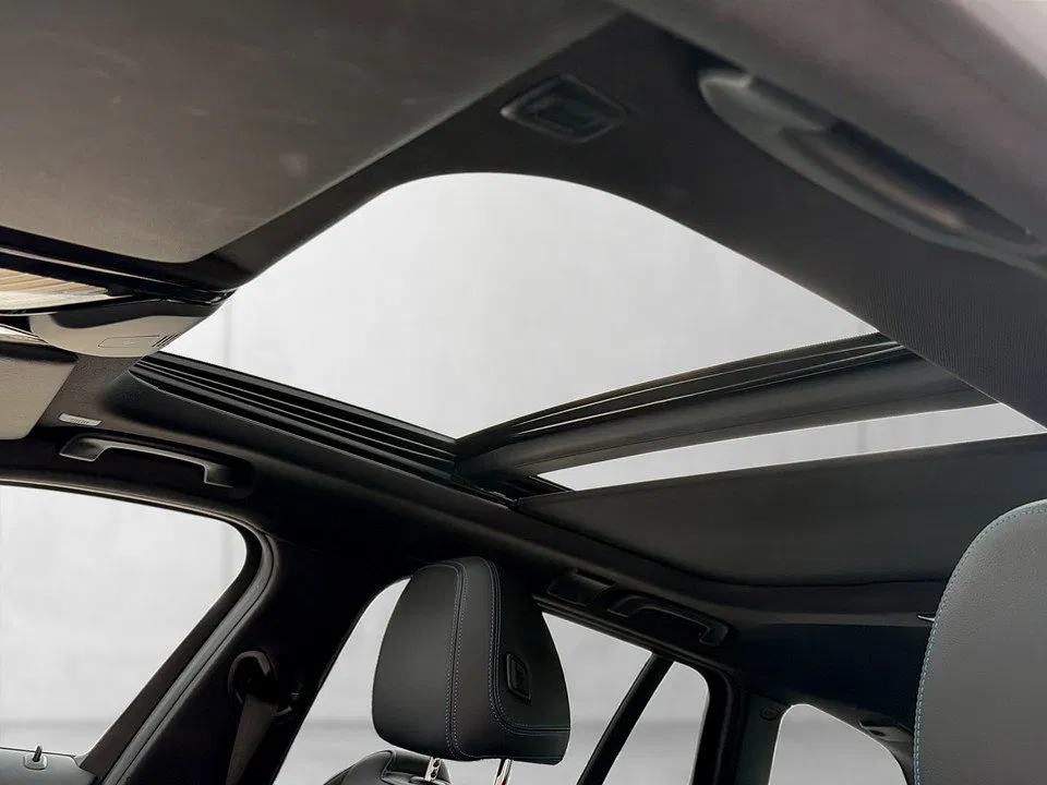 BMW 320e Touring M-Sport | Bild 12 von 22