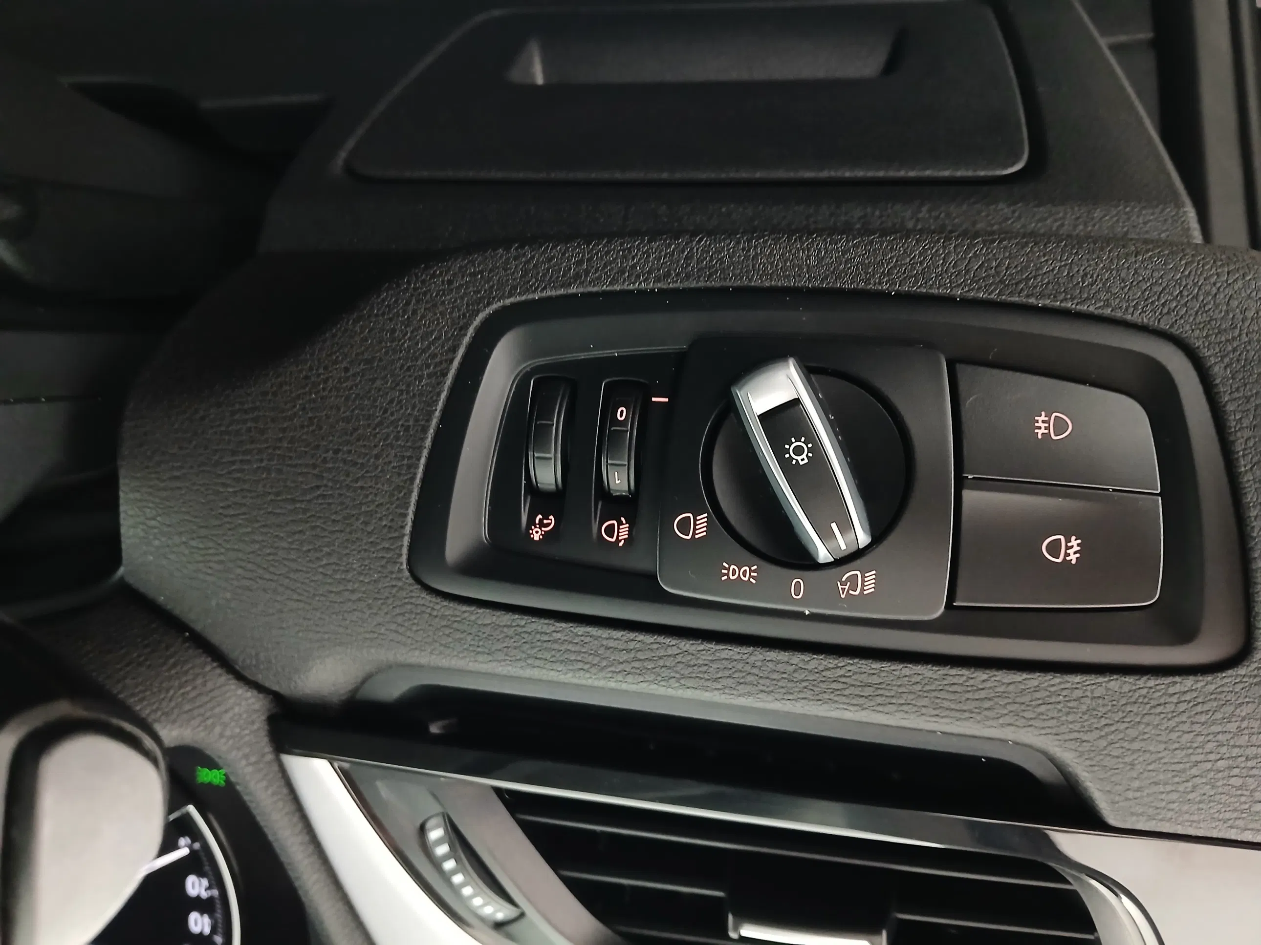 BMW X1 xDrive25e PHEV Aut. | Bild 12 von 26