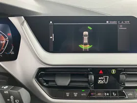 BMW 116d | Thumbnail 15 von 31