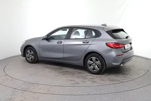 BMW 116d | Thumbnail 4 von 26