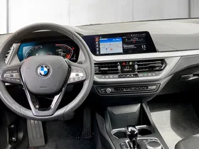 BMW 120d Advantage Aut. | Thumbnail 9 von 22