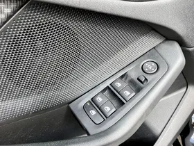 BMW 120d Advantage Aut. | Thumbnail 19 von 22