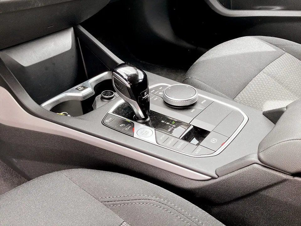 BMW 120d Advantage Aut. | Bild 20 von 22
