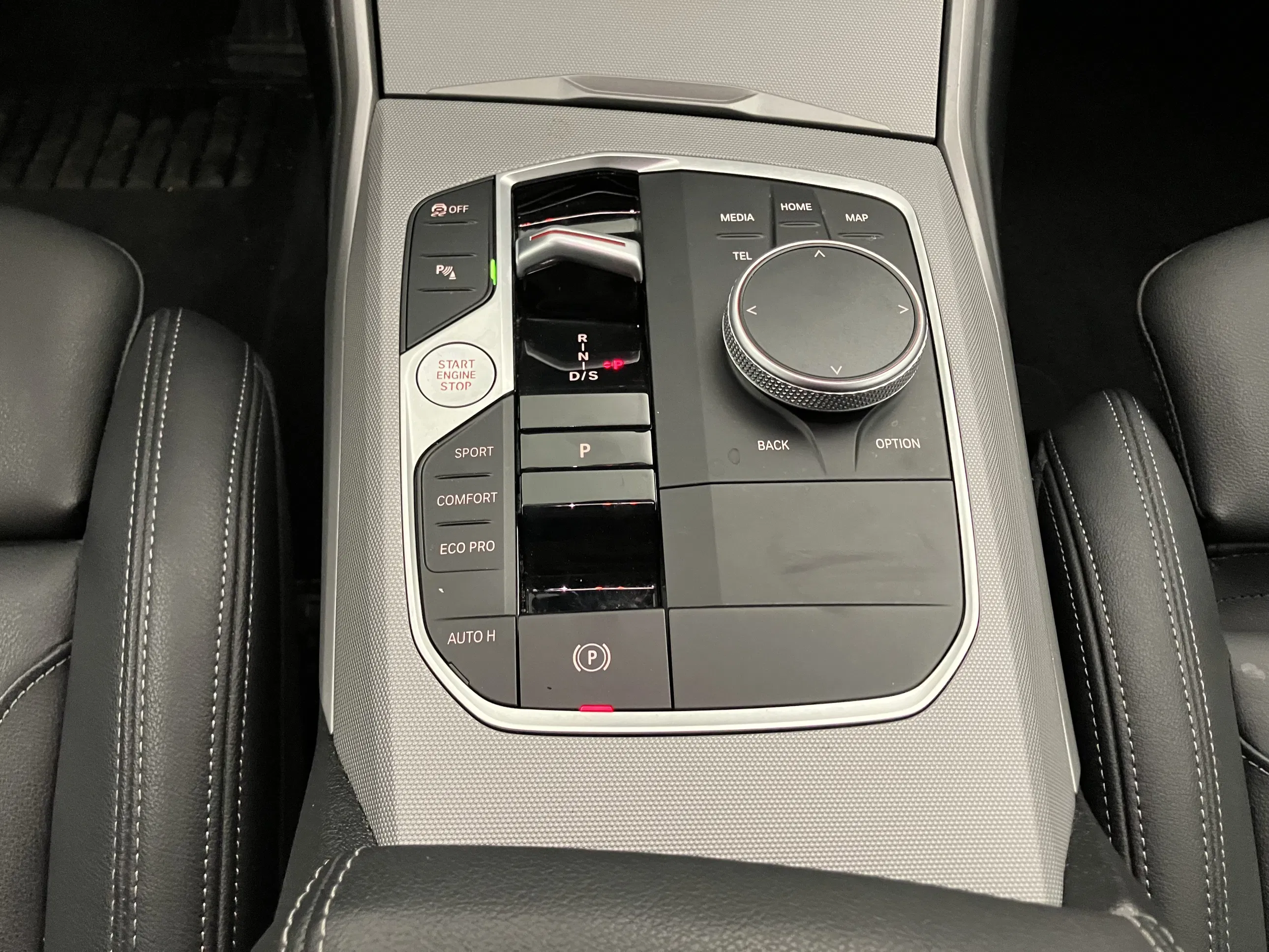 BMW 316d 48 V Touring Aut. | Bild 25 von 29