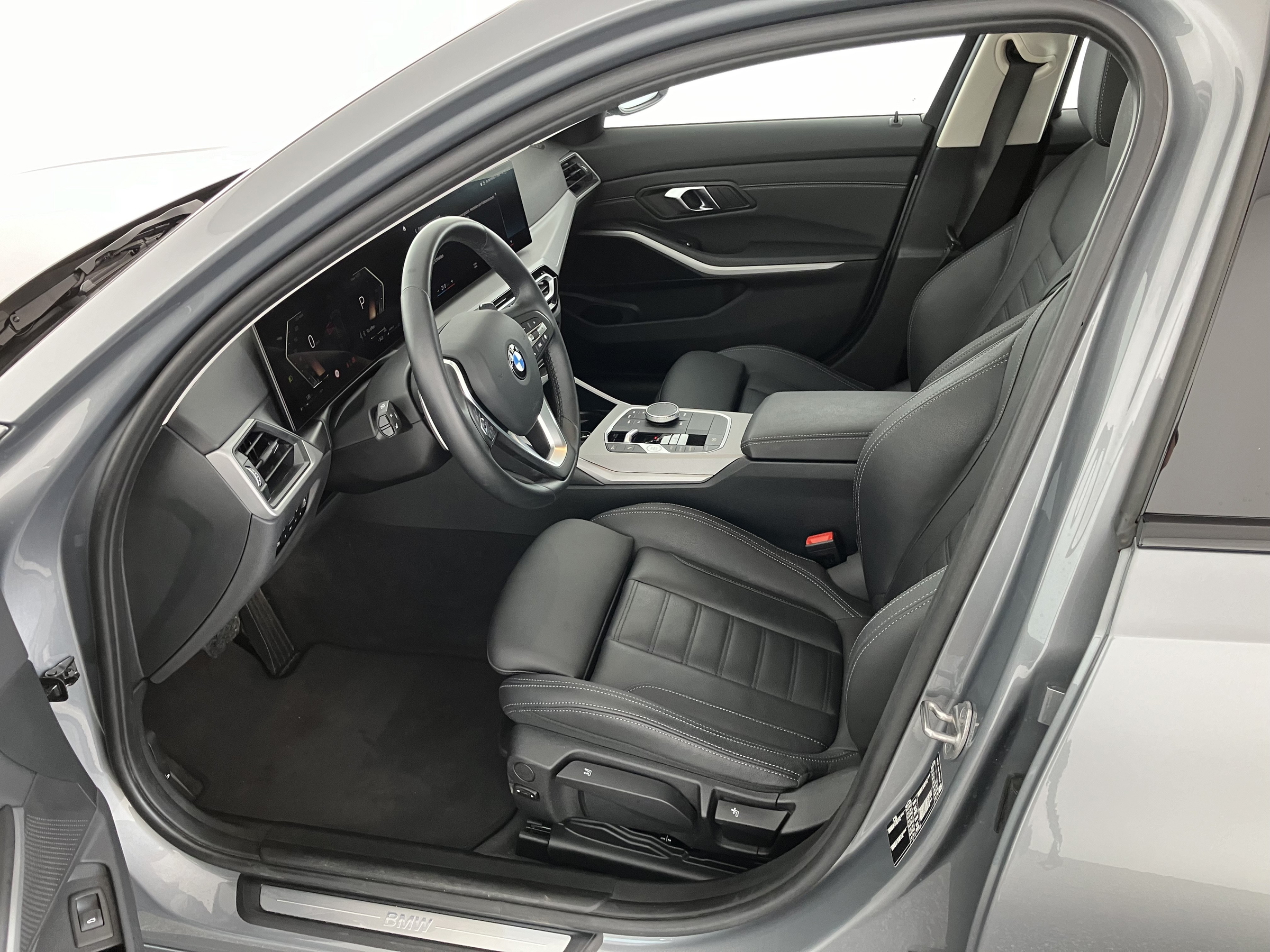 BMW 316d 48 V Touring Aut. | Bild 5 von 31